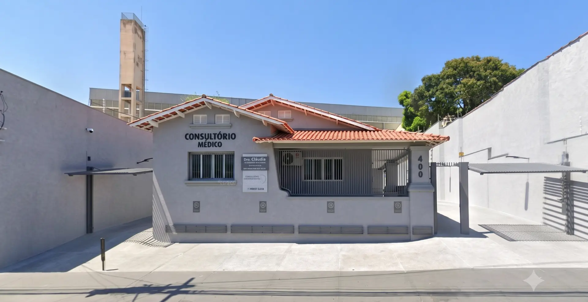Fachada do consultório da Dra. Cláudia T. Jacomelli Baratella em Bragança Paulista